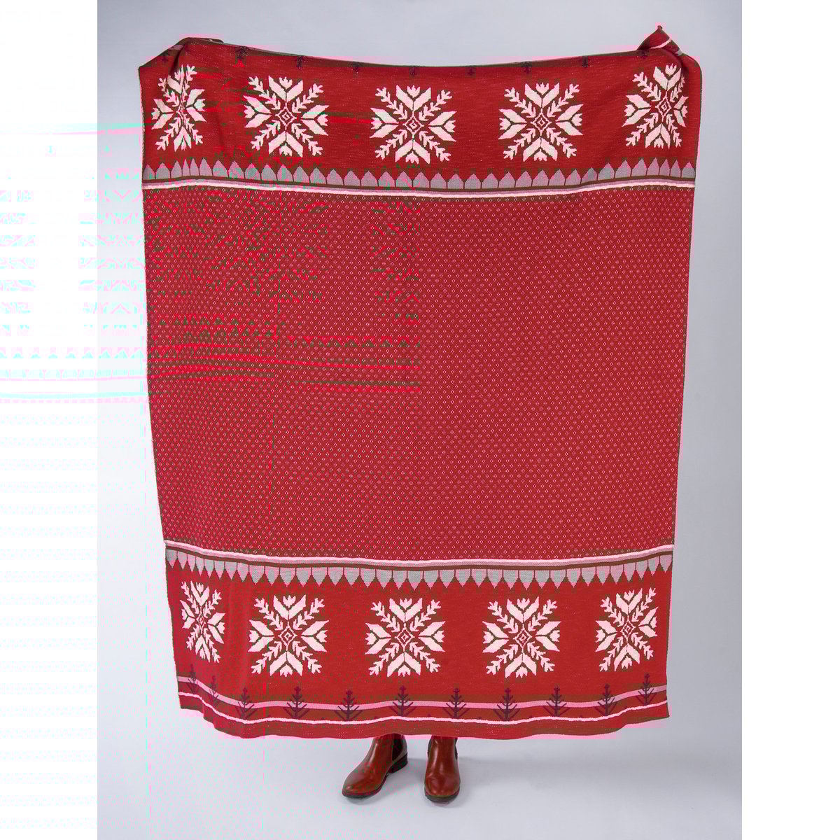 Cozy Nordic Snowflake Cotton Knit Throw Blanket - Rustic Festive Home Decor