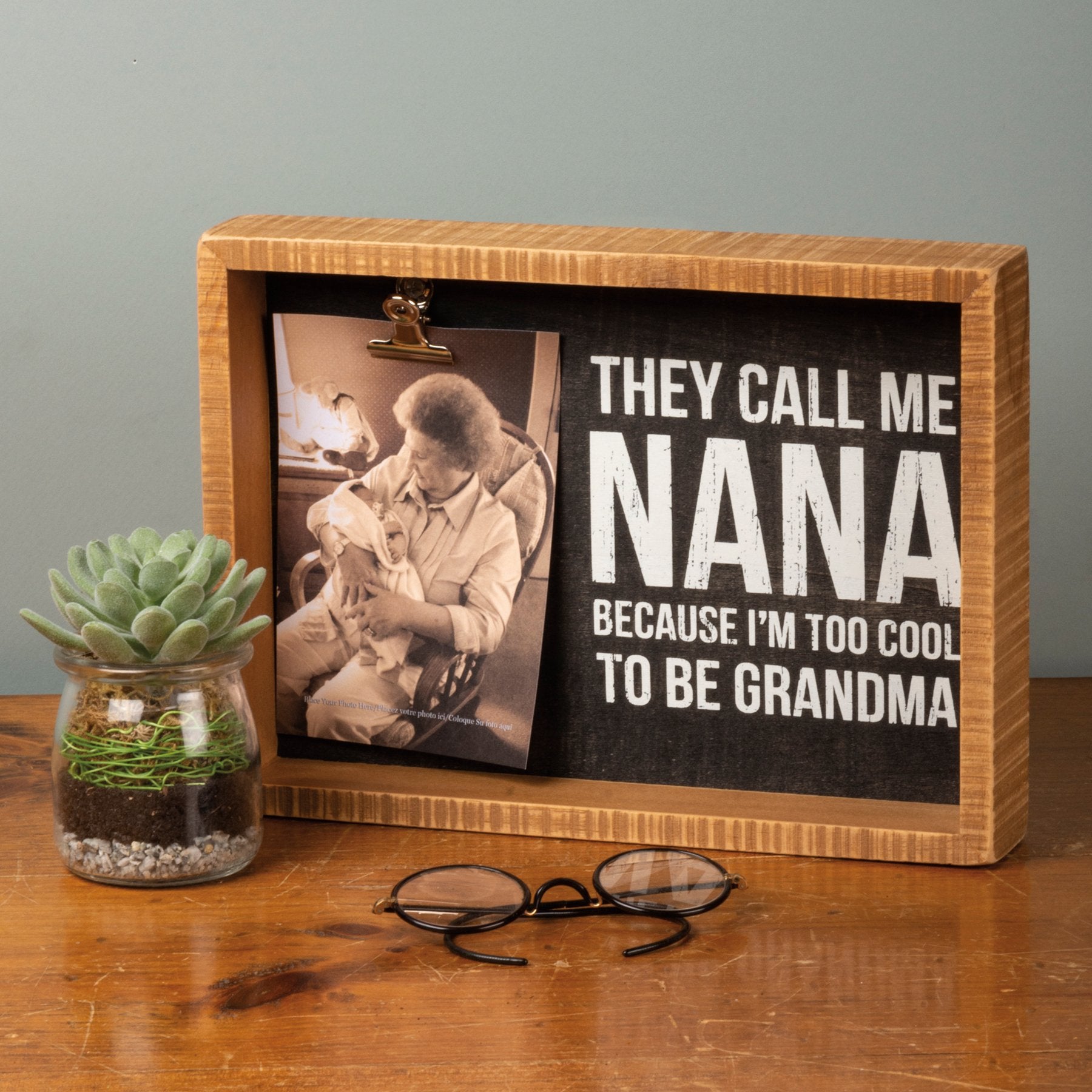 Charming Distressed Wood Nana Sentiment Box Frame, 4x6 Photo Display Gift