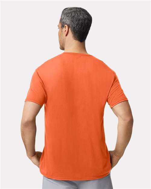 Gildan Unisex Performance® T-Shirt 42000 - Orange
