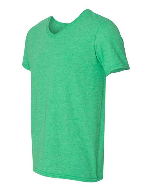 Gildan Unisex Softstyle® V-Neck T-Shirt 64V00