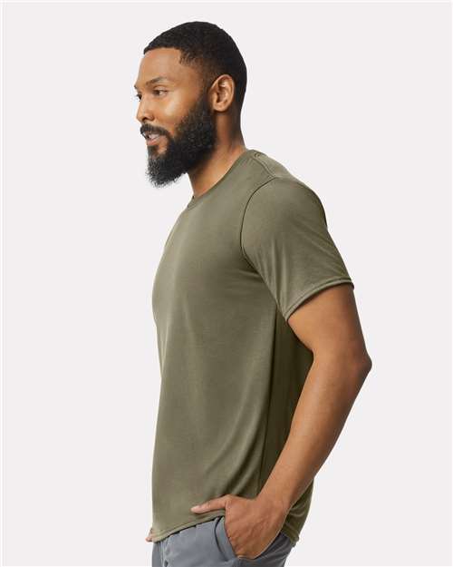 Gildan Unisex Performance® T-Shirt 42000 - Prairie Dust